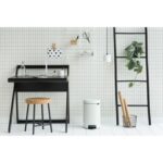 BRABANTİA NEWICON WHITE PEDALLI ÇÖP KUTUSU 12L 111969 - Görsel 2