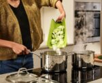 Joseph Joseph Chop2Pot Plus Küçük Katlanır Doğrama Tahtası(60201) - Görsel 2