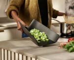 Joseph Joseph Chop2Pot Plus Küçük Katlanır Doğrama Tahtası(60202)Siyah - Görsel 6