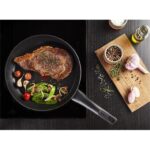 TEFAL Titanyum 3X Ultimate İndüksiyon Tabanlı Tava - 24 cm 2100118302 - Görsel 5